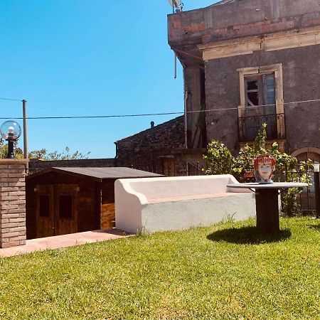 Villa Le Gemelle Dell'Alcantara Motta Camastra Buitenkant foto