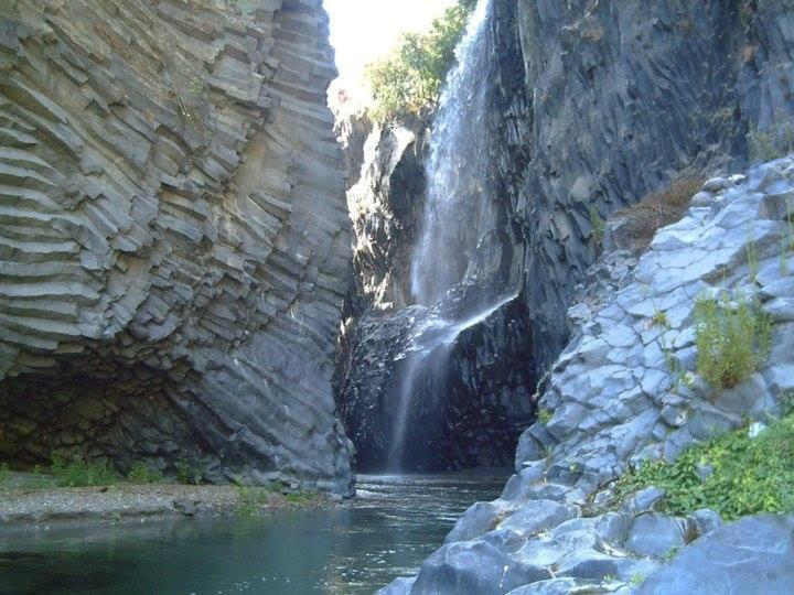 Villa Le Gemelle Dell'Alcantara Motta Camastra Buitenkant foto