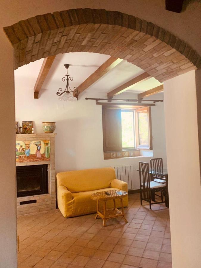 Villa Le Gemelle Dell'Alcantara Motta Camastra Buitenkant foto